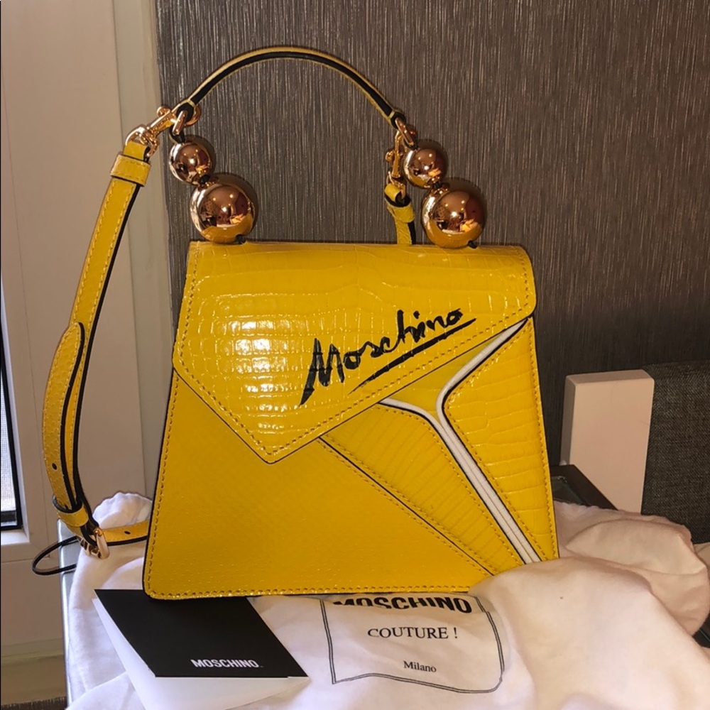 Moschino barely worn purse